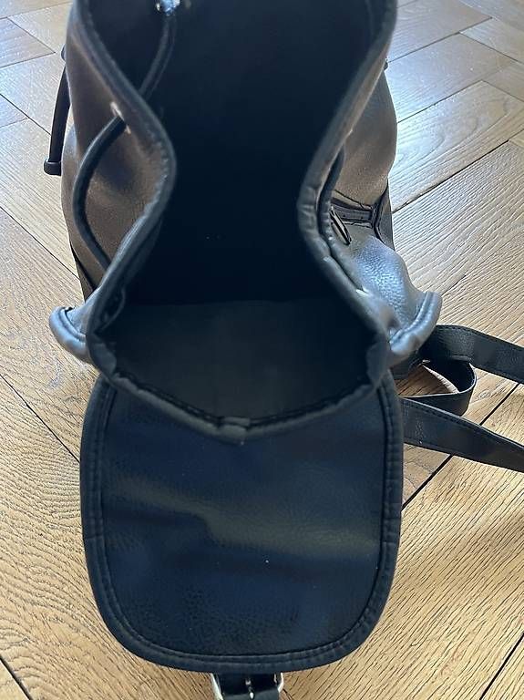 Sacs à dos: Rucksack  – D'occasion à Bern par tan_2rrh 2