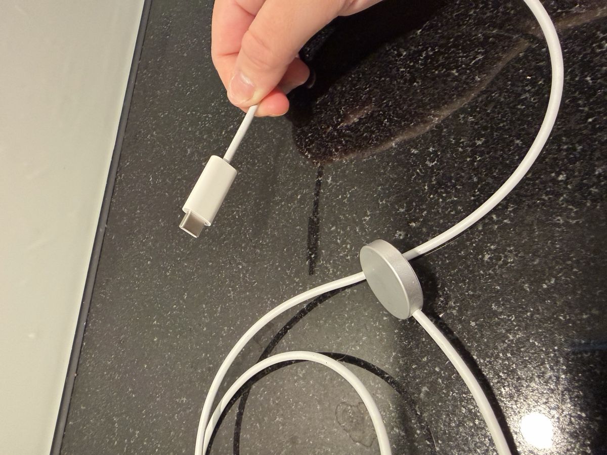 Apple Smartwatch-Zubehör: Apple Watch magnetisches Ladegerät USB-C  – Neu (gemäss Beschreibung) aus Teufenthal AG von ram_lkf7 1
