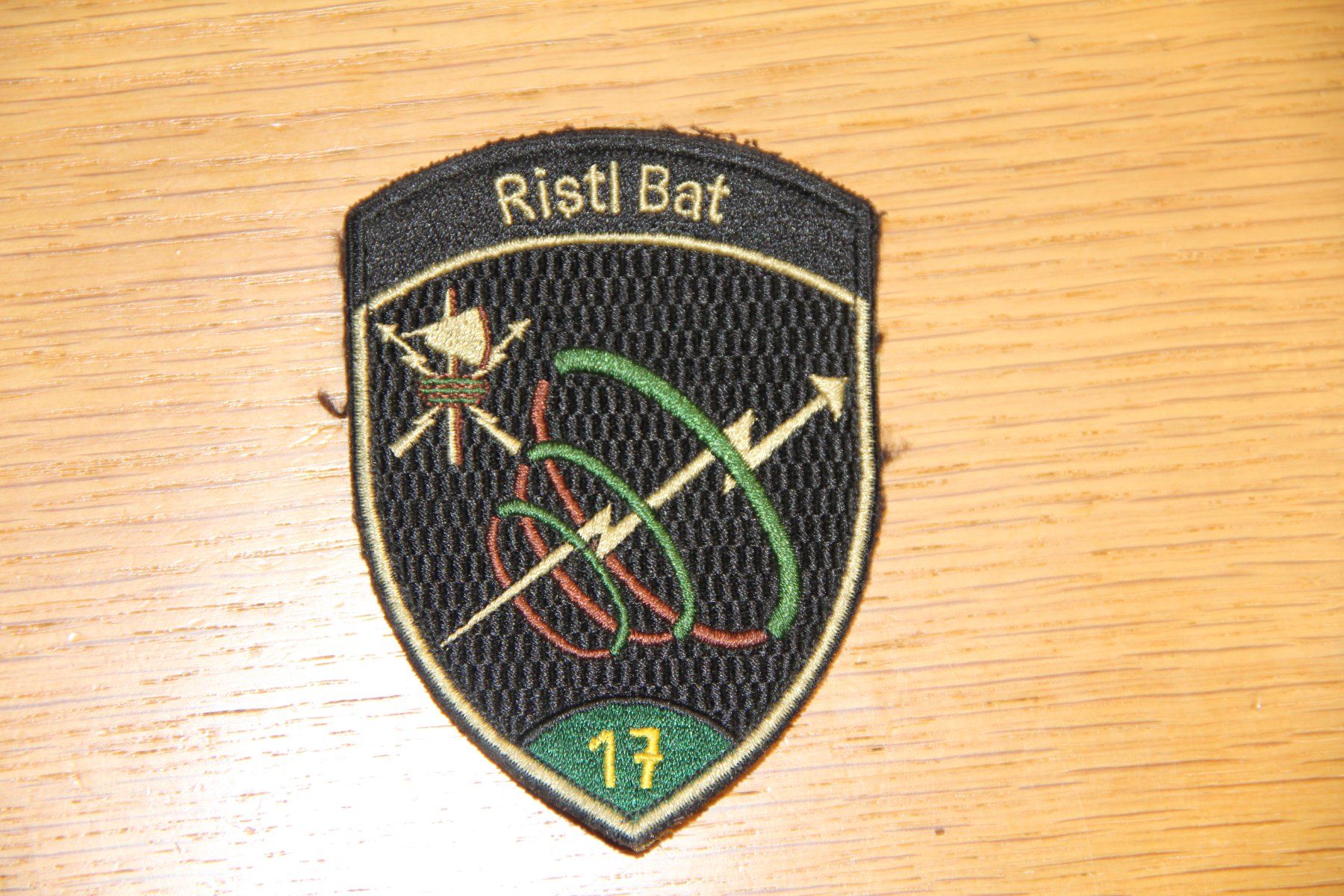 Schweizer Armee Placchette & Badge: Ristl Bat 17 Kp I, Badge mit Klett – Usato da Belp venduto da Tomsek