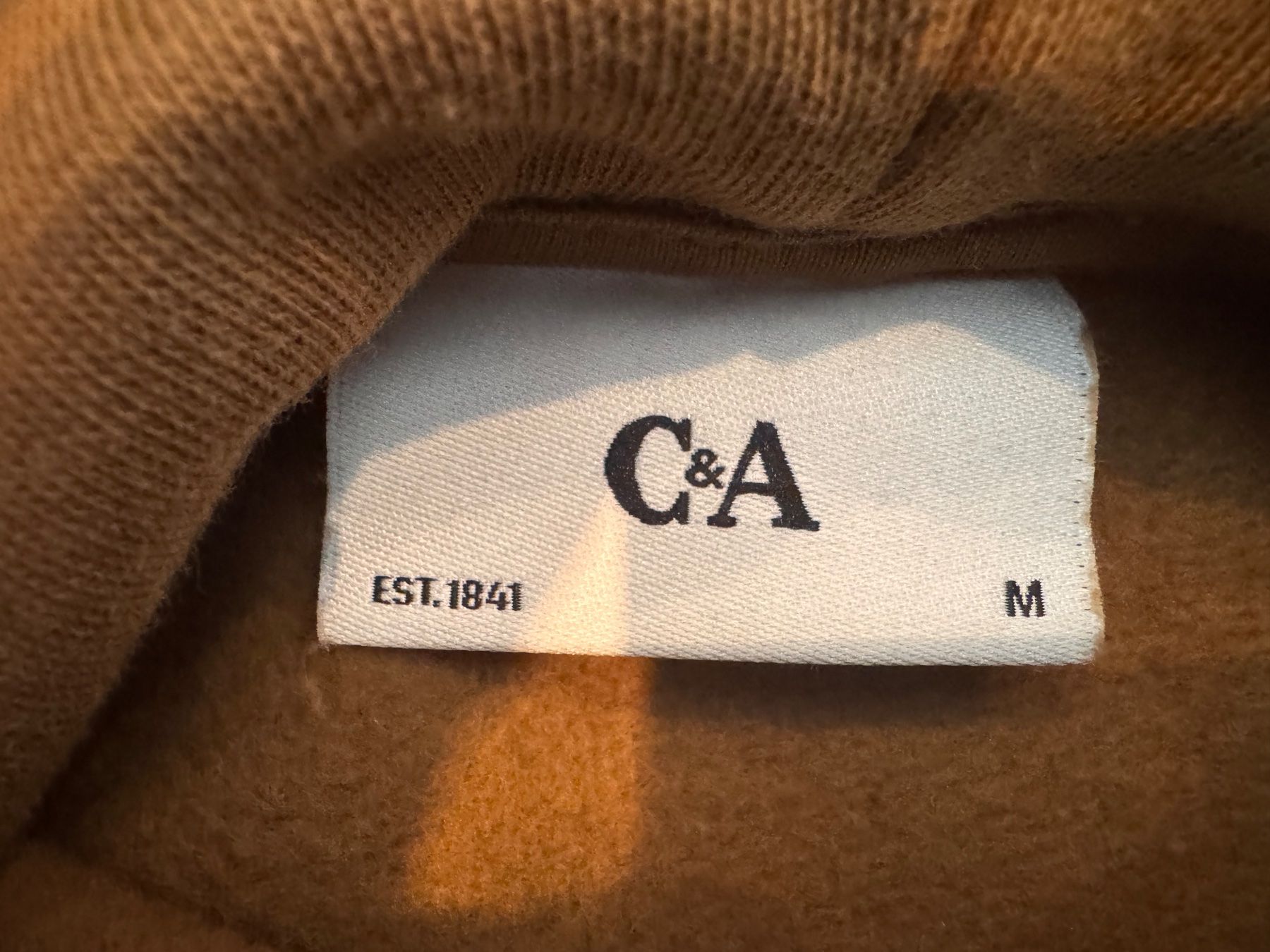 C&A Lots de vêtements: C&A Sweat-Set Pullover und Hose – D'occasion à Löhningen par santafe06 5
