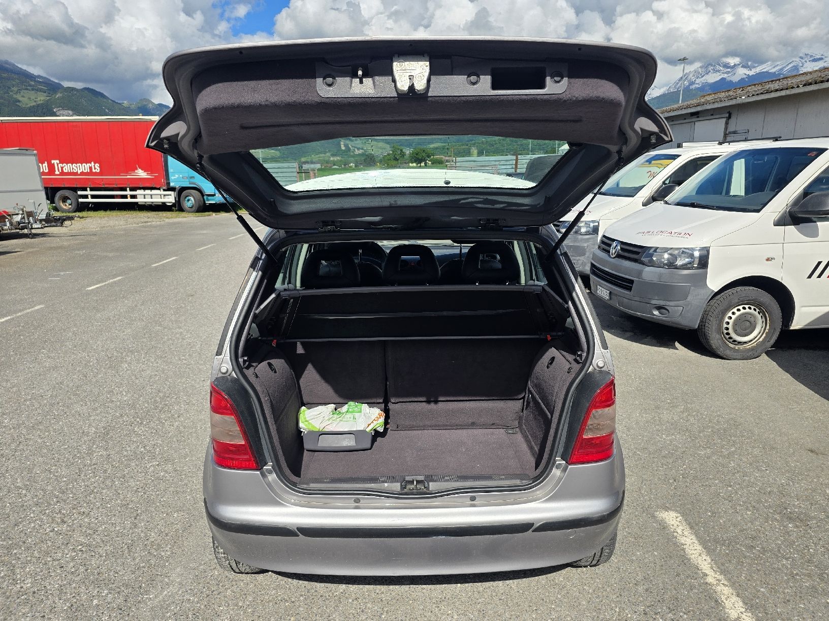 Mercedes-Benz Automobili: Mercedes-Benz A190 – Usato da Montreux venduto da PremerlServices 5