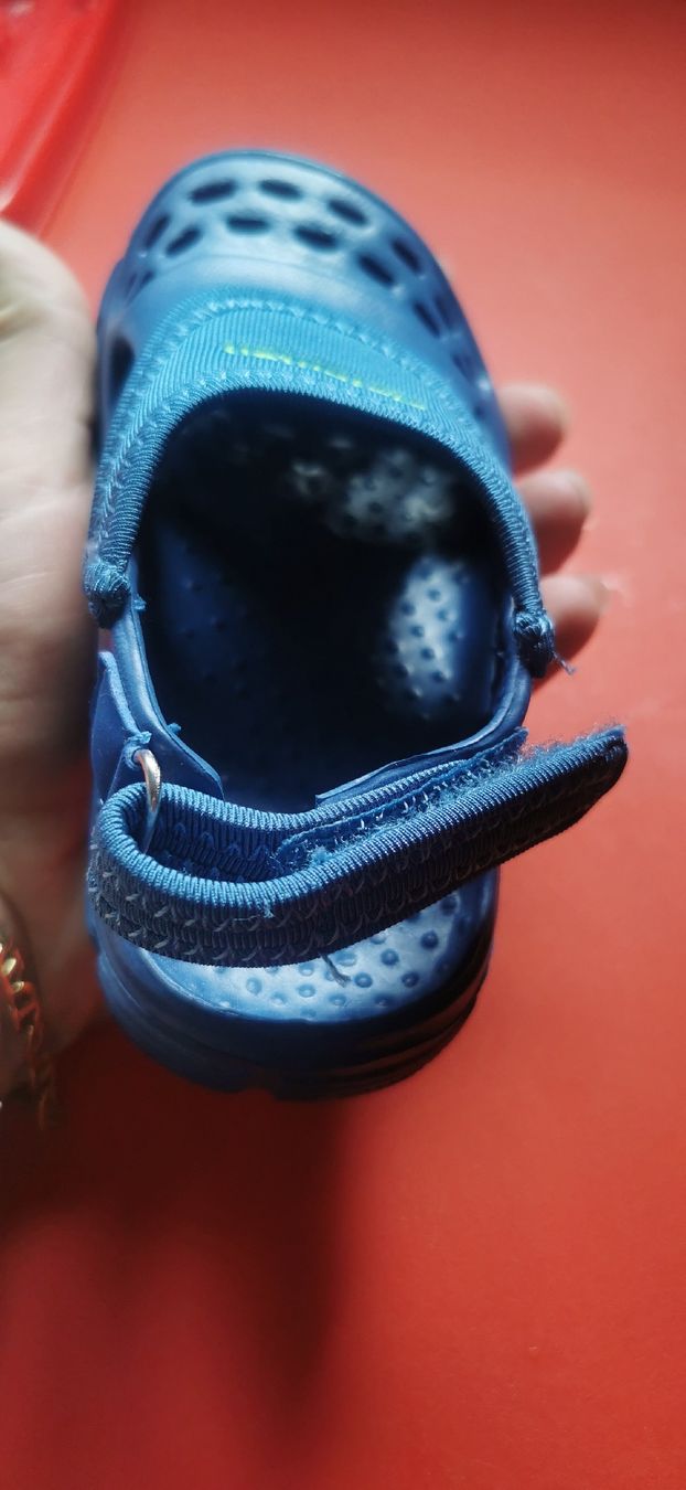 Elefanten Scarpe per ragazzi: Crocs / Sommer Schuhe Gr 22 – Usato da Winterthur venduto da Katyakaterina 1
