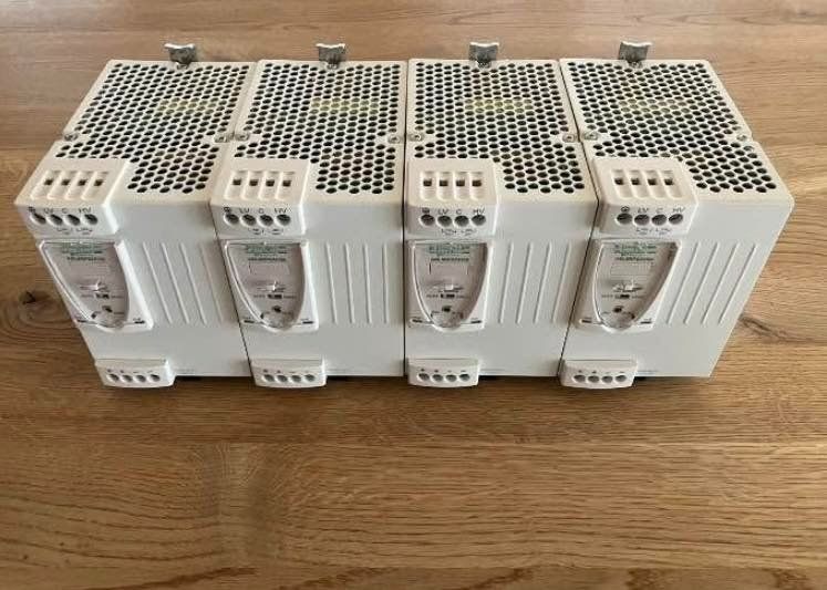 Schneider Componenti elettronici: Getaktete Spannungsversorgung 24VDC/10A – Usato da Oberschrot venduto da sentinel.88 1