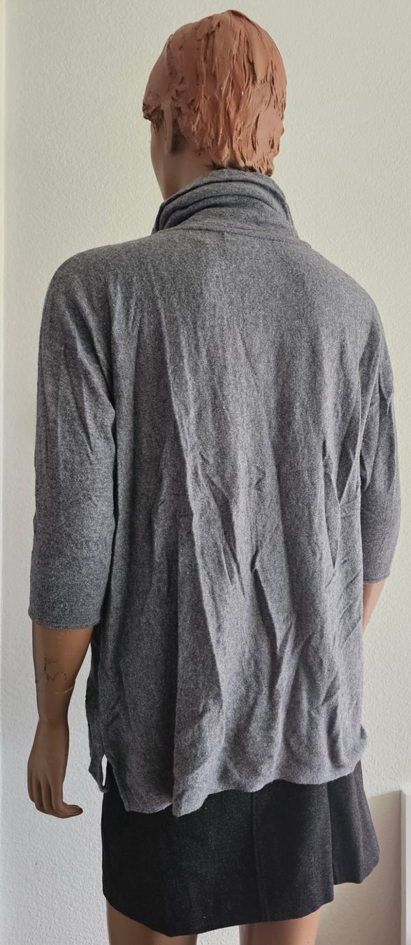 Maddison Maglioni & Felpe: Grauer Oversize Rollkragenpullover Gr. M von Maddison – Usato da Basel venduto da Mazzo84 1