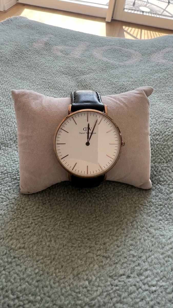Balmain Orologi: 6 Markenuhren Balmain Michael Kors Daniel Wellington – Usato da Dübendorf venduto da sel_wn9p 9