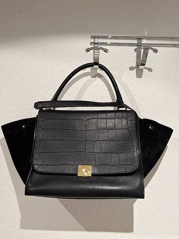 Sacs femmes: Celine Trapez Tasche Kroko – D'occasion à Unterägeri par mar_96hk