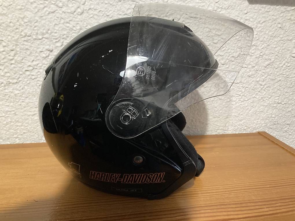 Casques & visières: Casque moto Harley Davidson  – D'occasion à Lutry par dom_nps7