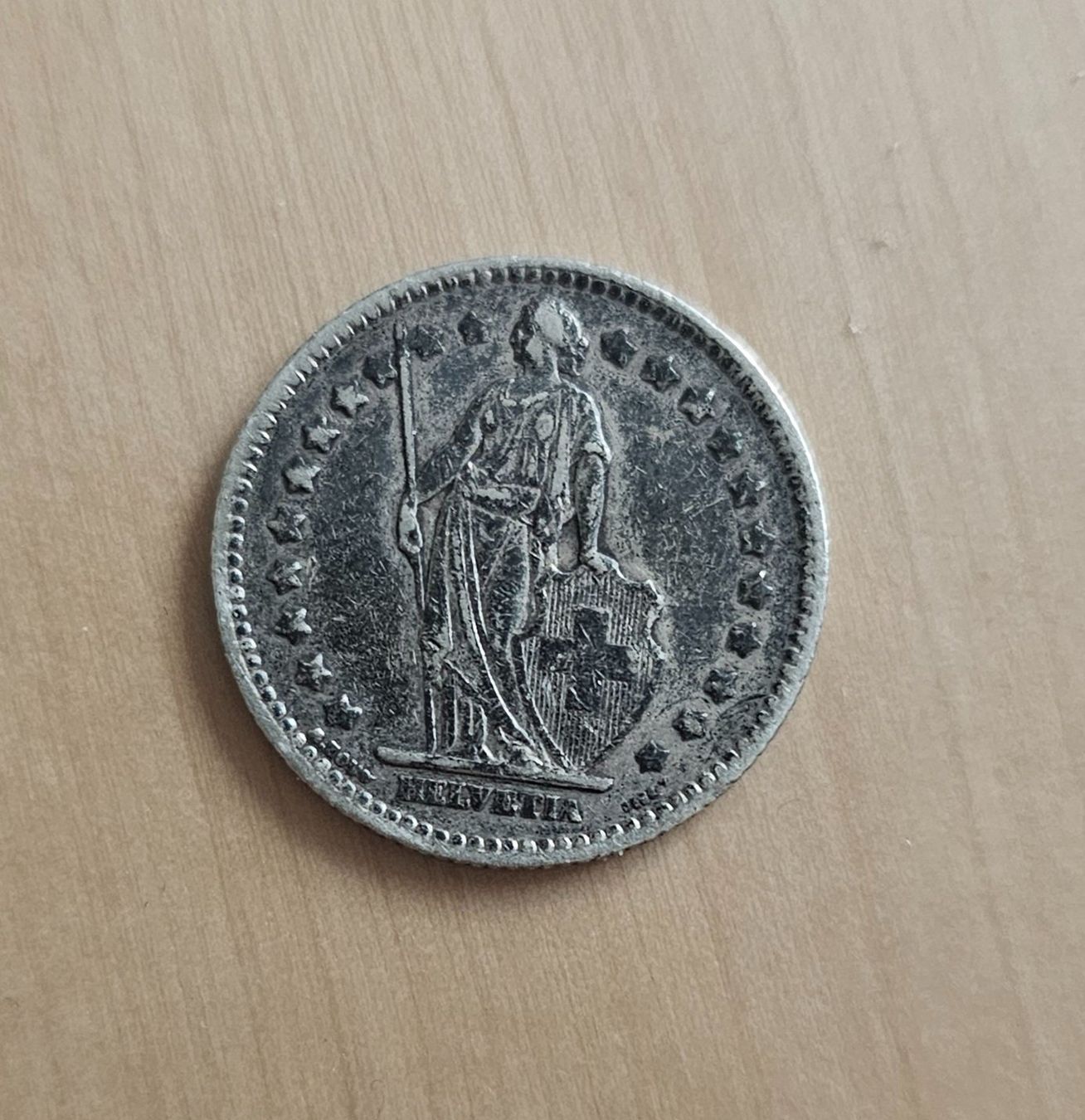 Toutes les monnaies: Pièce de 1.- argent 1928 + 20ct 1893 – D'occasion à Etoy par angi020 2