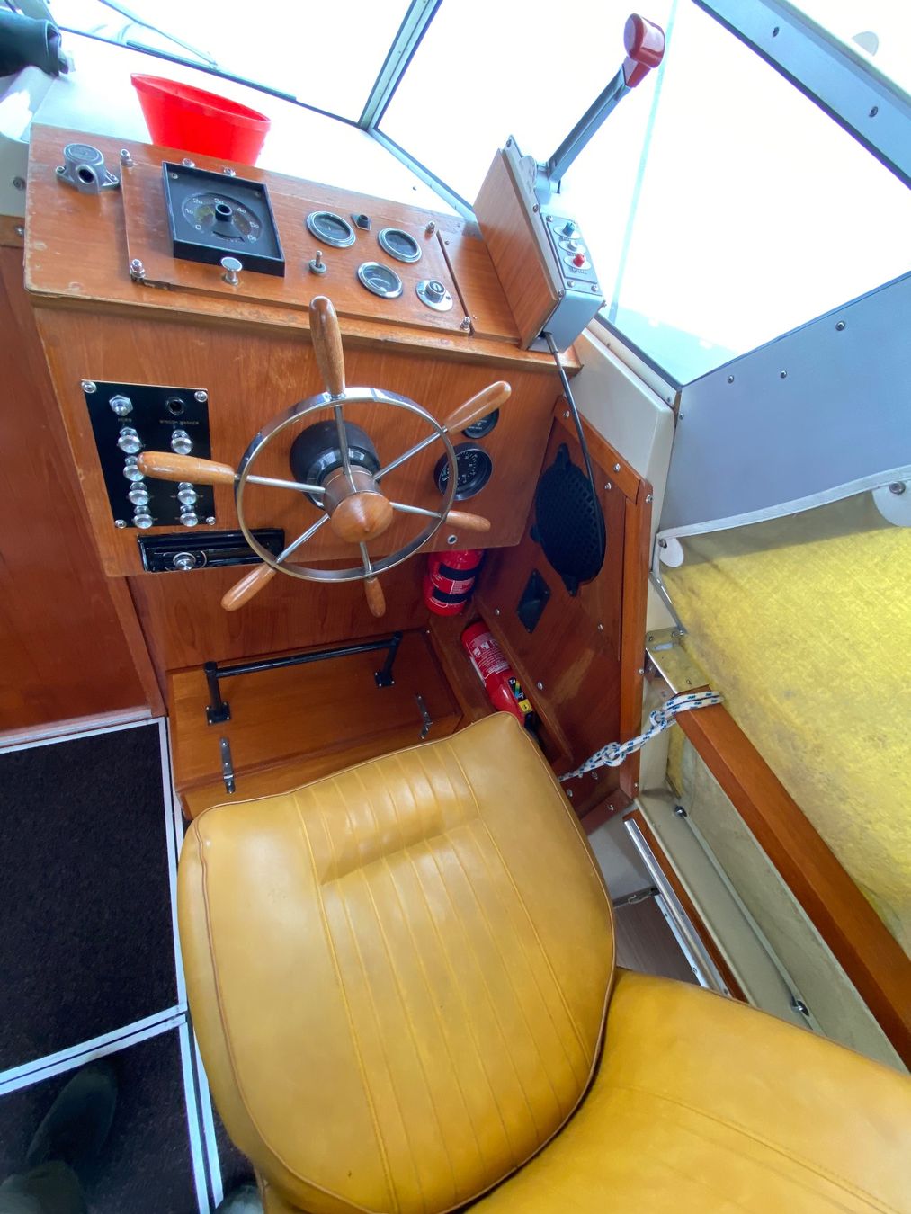 Windy Barche: Windy 24 HC Motoryacht – Usato da Amden venduto da dubaibaba 6