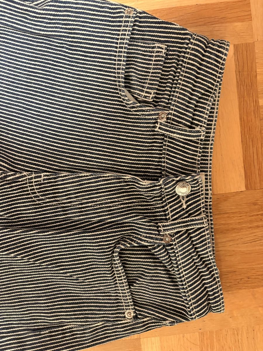 Tally Weijl Jeans: Tally Weijl Jeans  – Usato da Herzogenbuchsee venduto da Gd.5 4