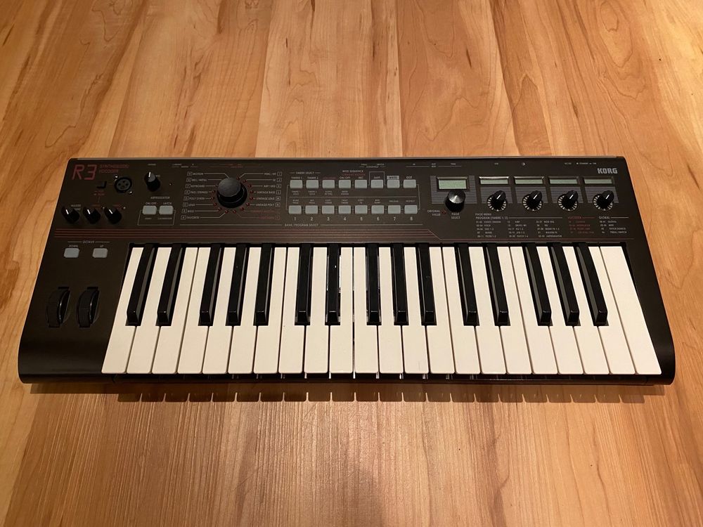 Korg R3 (Gebraucht) in Binz für CHF 275 – mit Lieferung auf Ricardo kaufen