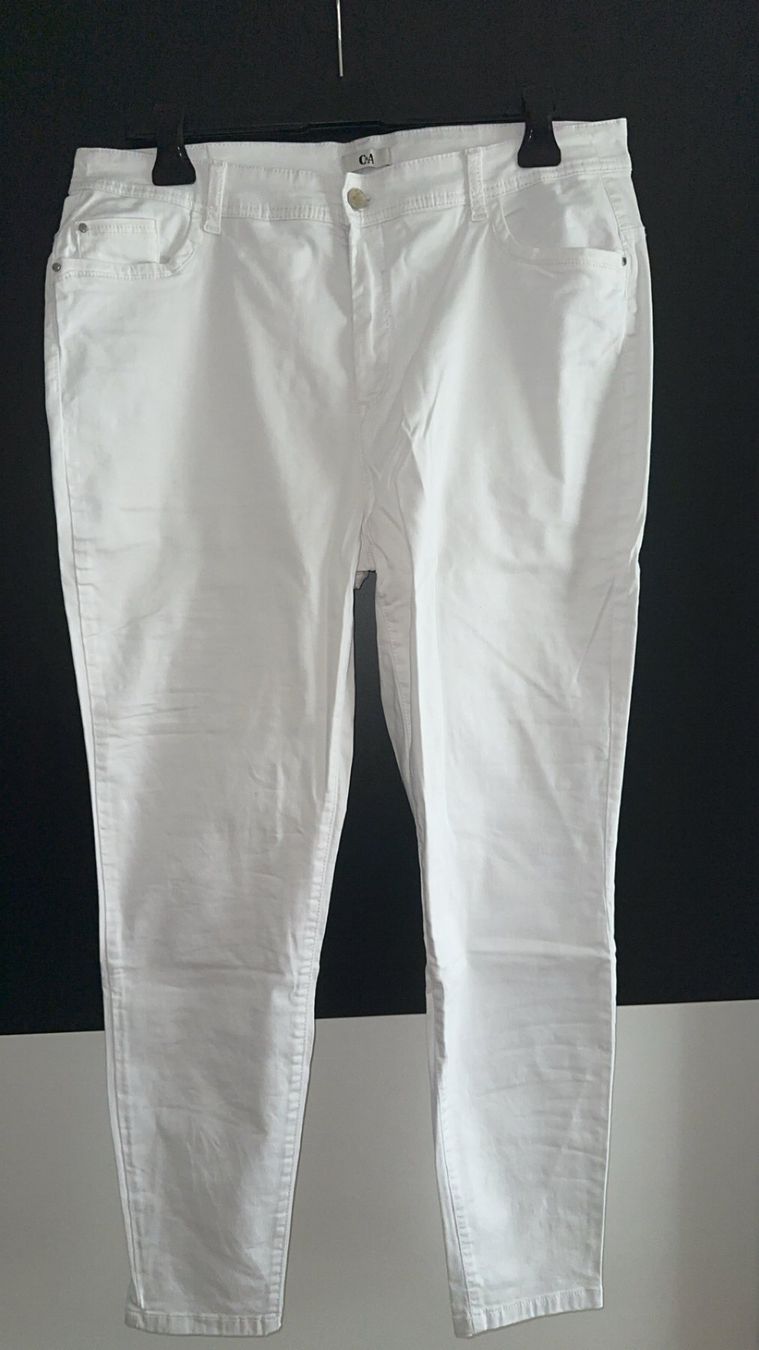 C&A Jeans: Jeans weiss Grösse 44 NEU – Nuovo e nell'imballaggio originale da Oftringen venduto da tola19