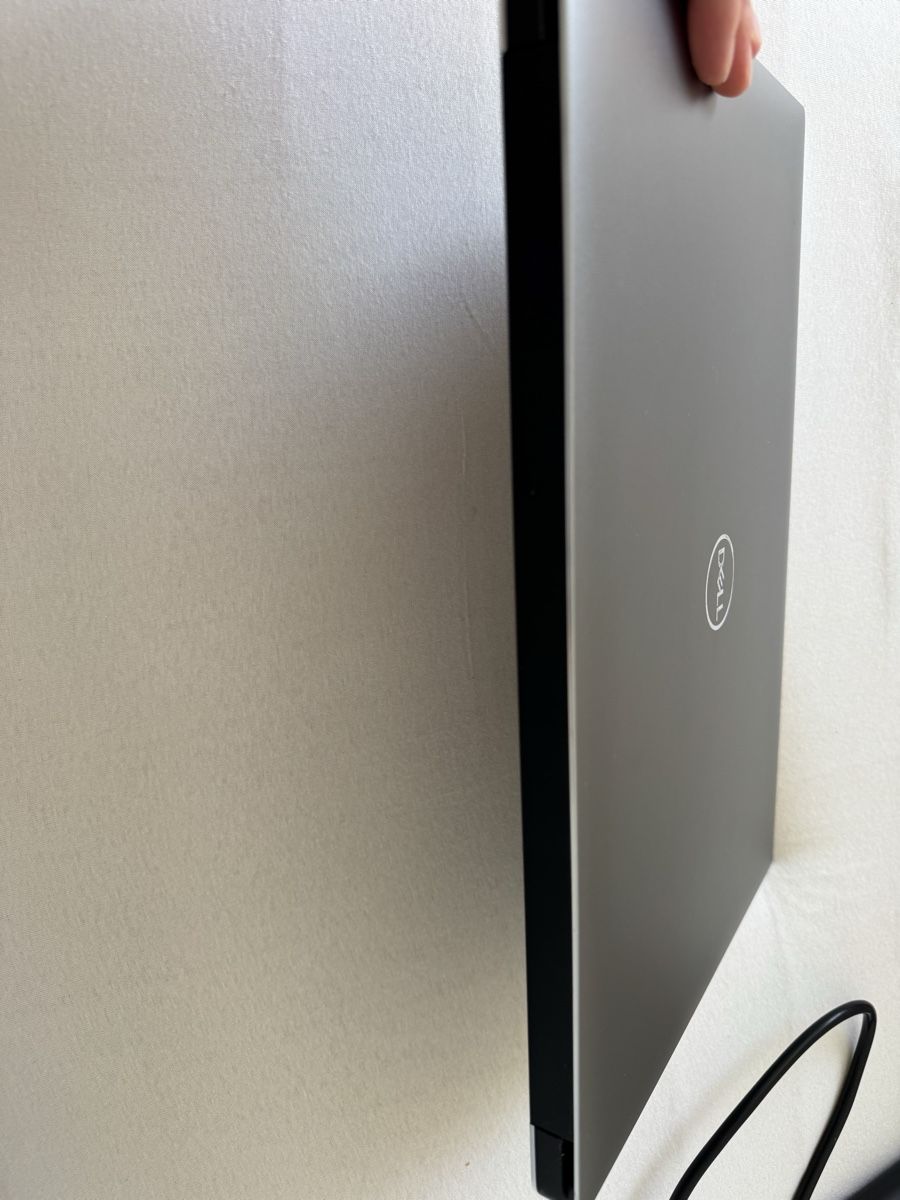 Dell Notebook: Dell Precision 5540 i7 vPro 4K Touch 32GB T2000 Win11 – Usato da Schaffhausen venduto da oma_c2k7 5