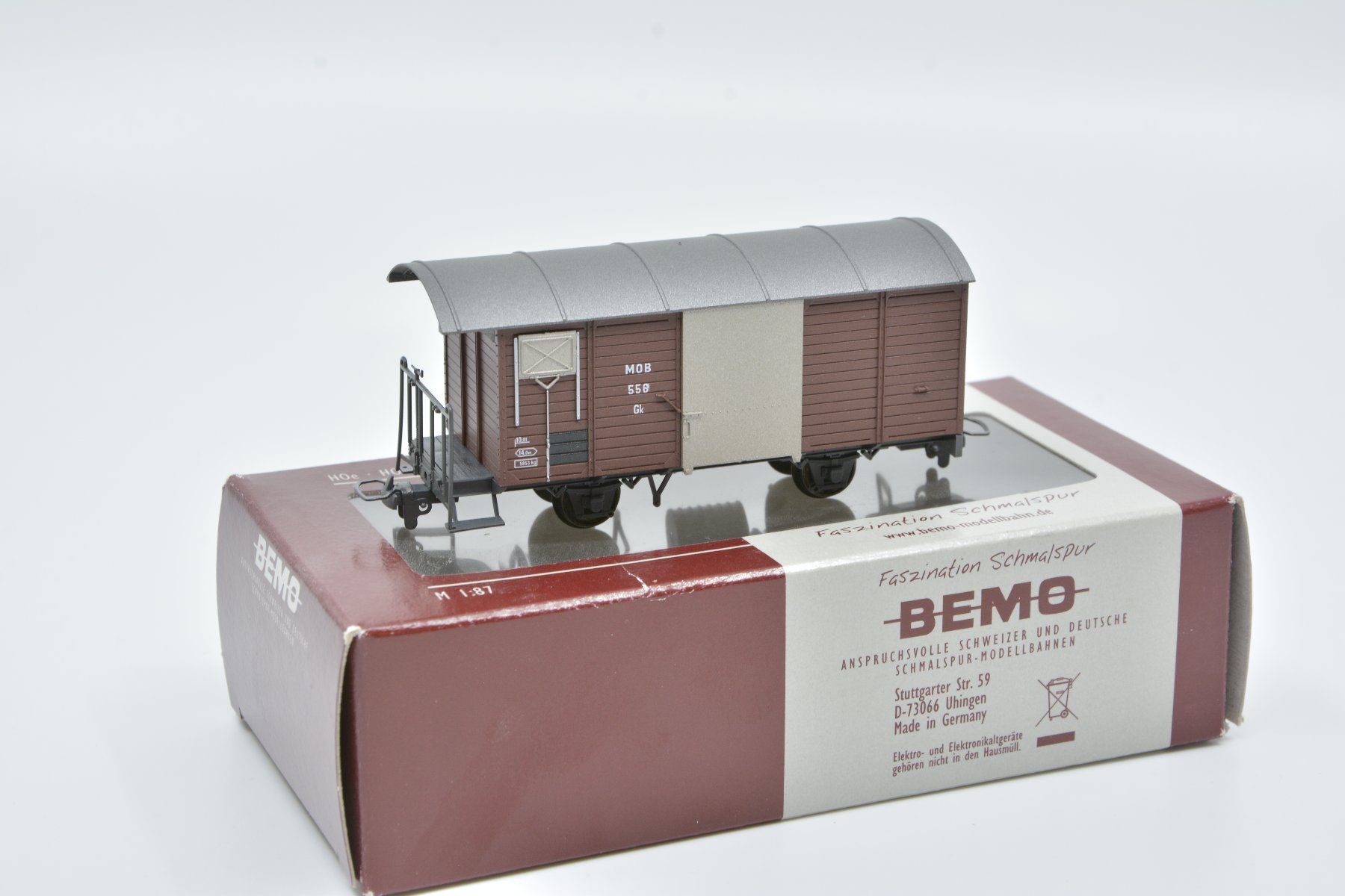 Bemo Modelleisenbahnen: Bemo H0m MOB geschlossener Güterwagen Gk 556 – Gebraucht aus Jona von