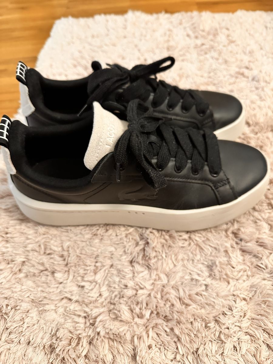 Lacoste Scarpe da donna: Lacoste Sneakers – Usato da Bülach venduto da titasilva