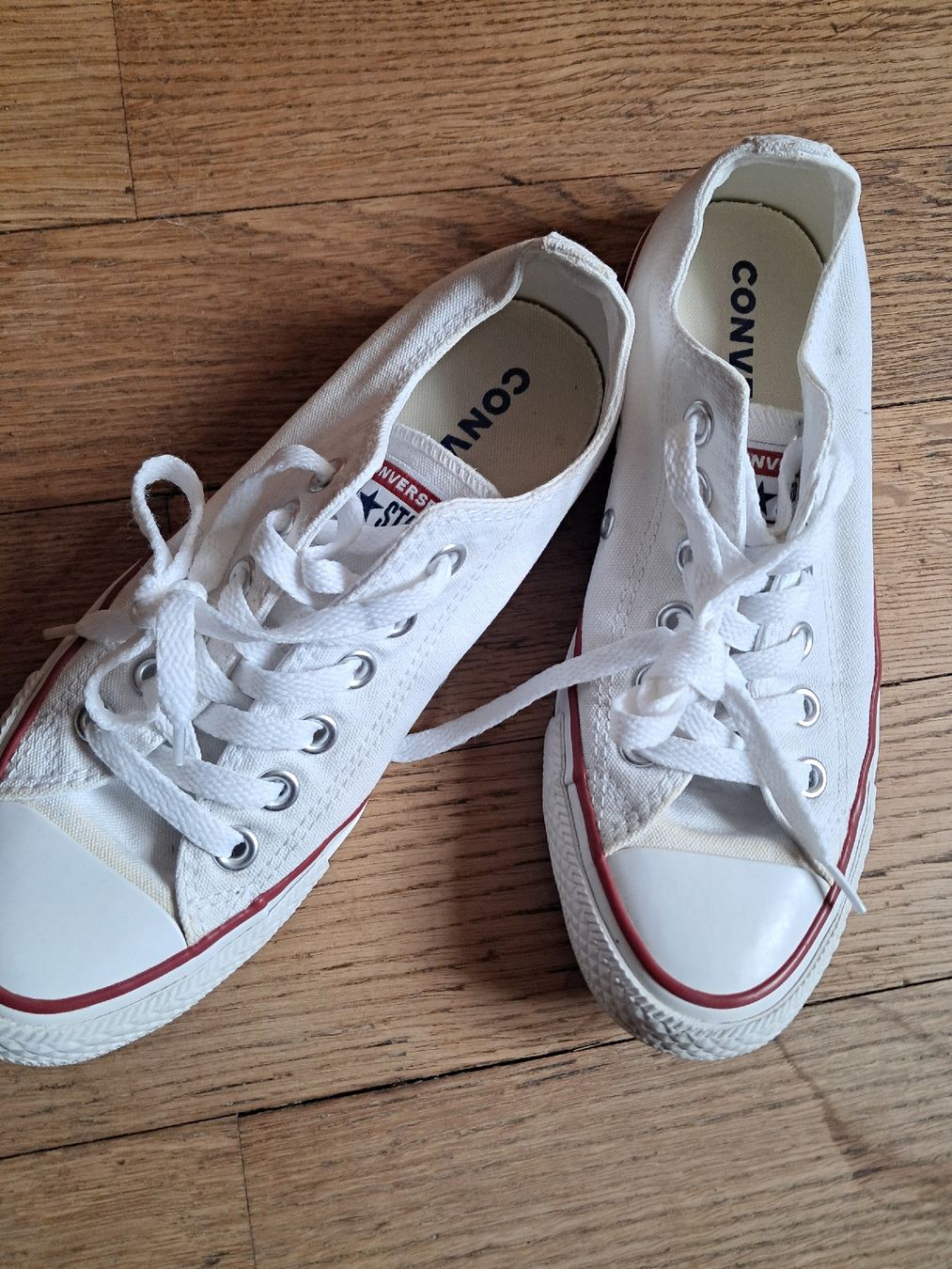 Converse Scarpe da donna: Converse weiss – Usato da Rüedisbach venduto da Wuethis-Fb1212 1