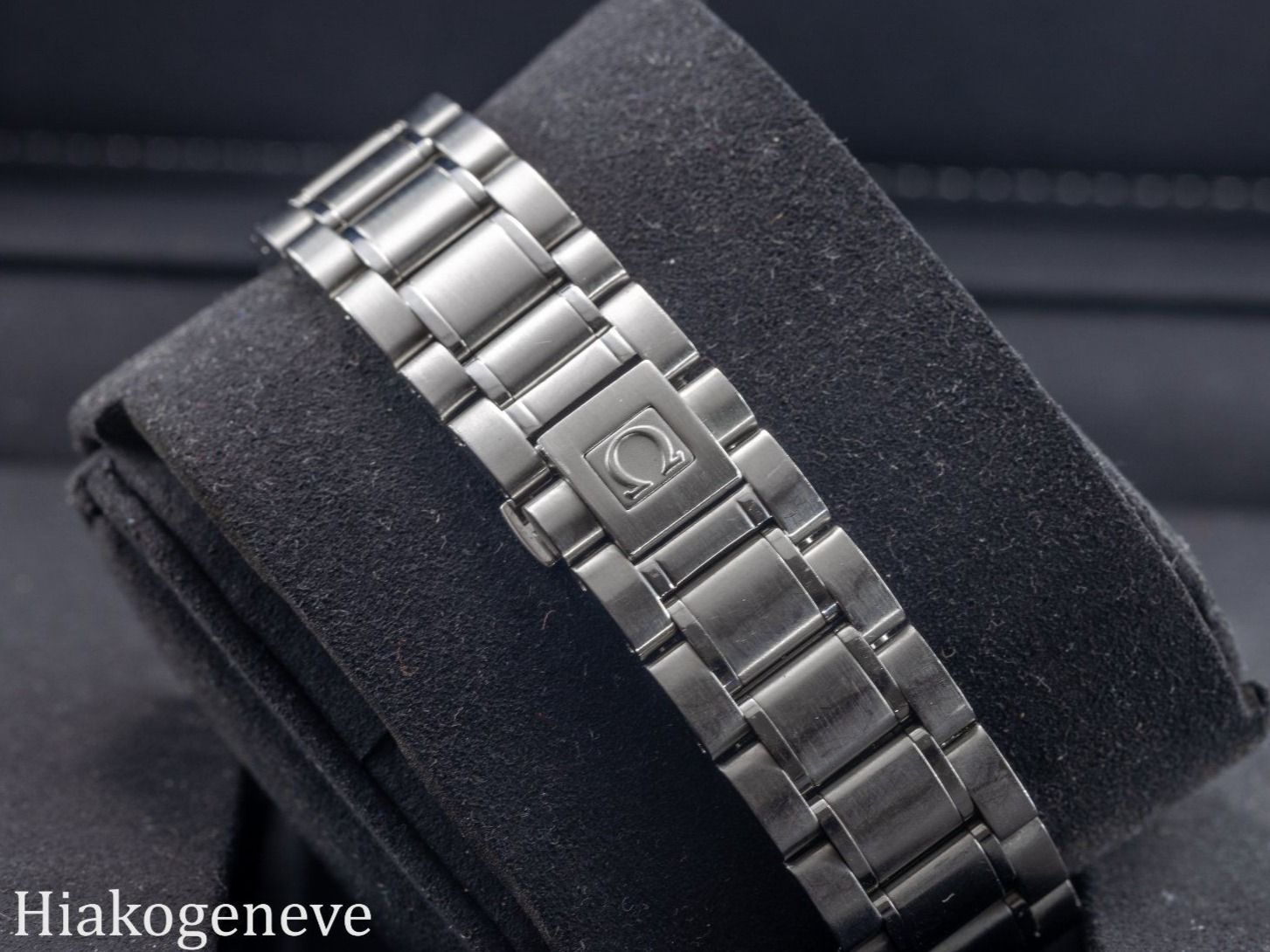 Omega Uhren: Omega Speedmaster triple date calendar full set – Gebraucht aus Genève von Hiakoo 8