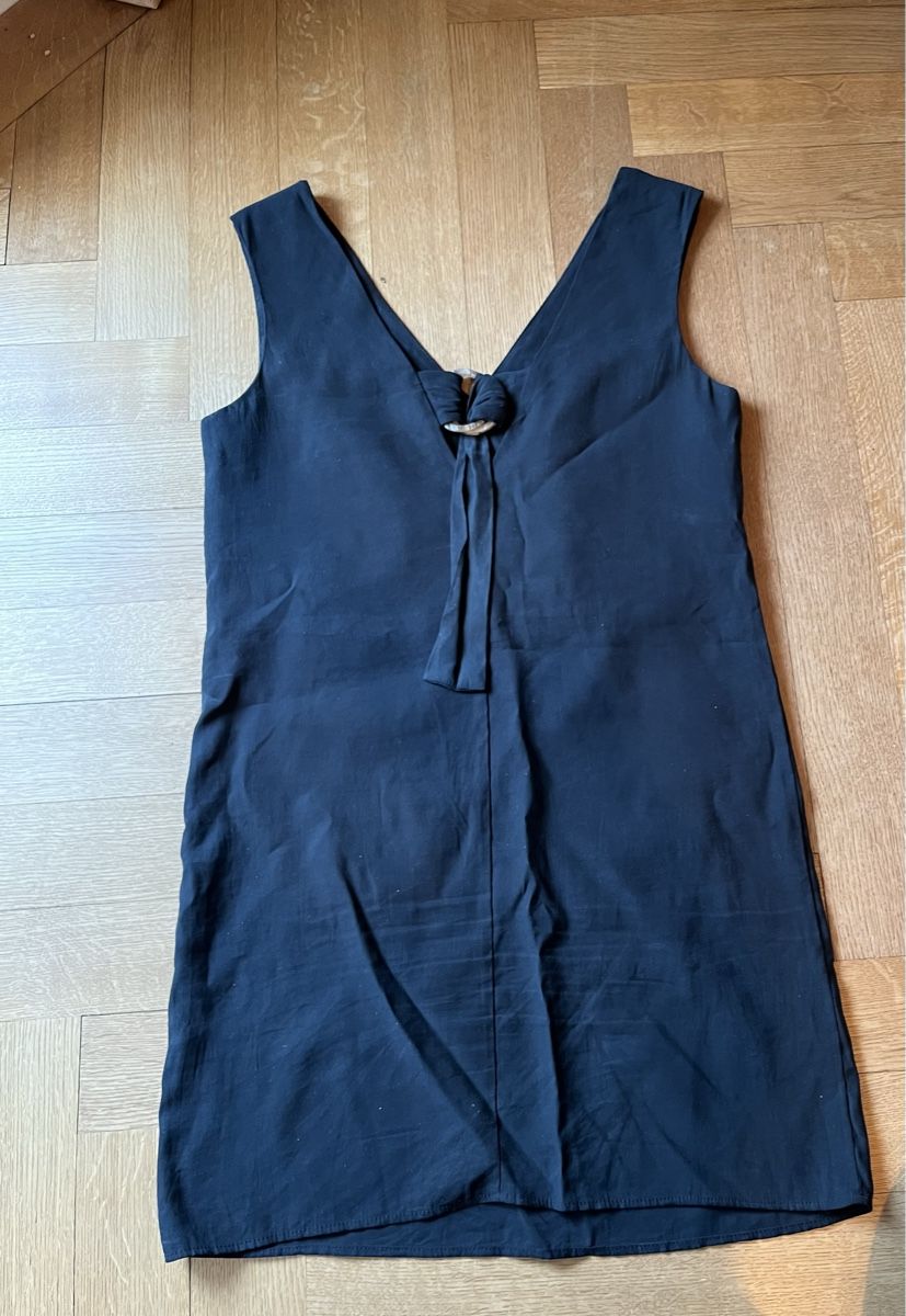 Mango Vestiti: Kleid XS Mango schwarz Viskose – Usato da Basel venduto da blumenkimd 2