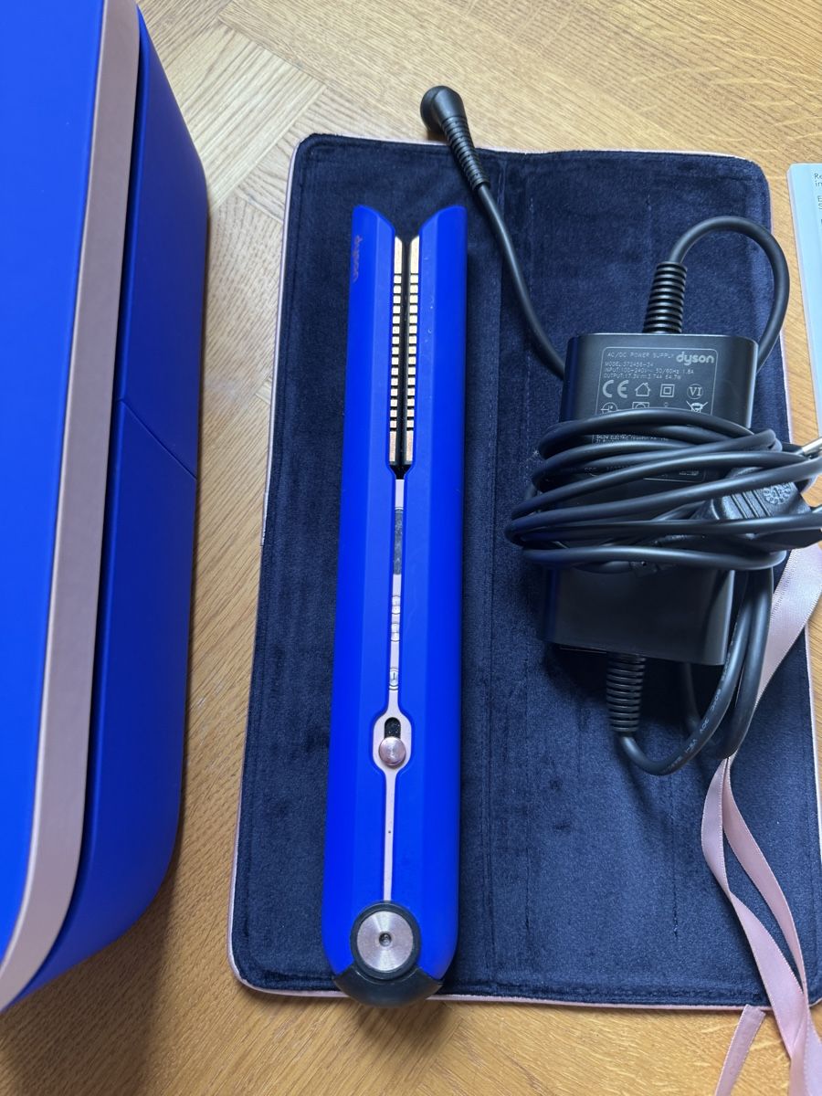 Dyson Piastre & Arricciacapelli: Dyson Corrale Haarglätter Blue/Blush – Usato da Zürich venduto da ZurichGothenburg 1