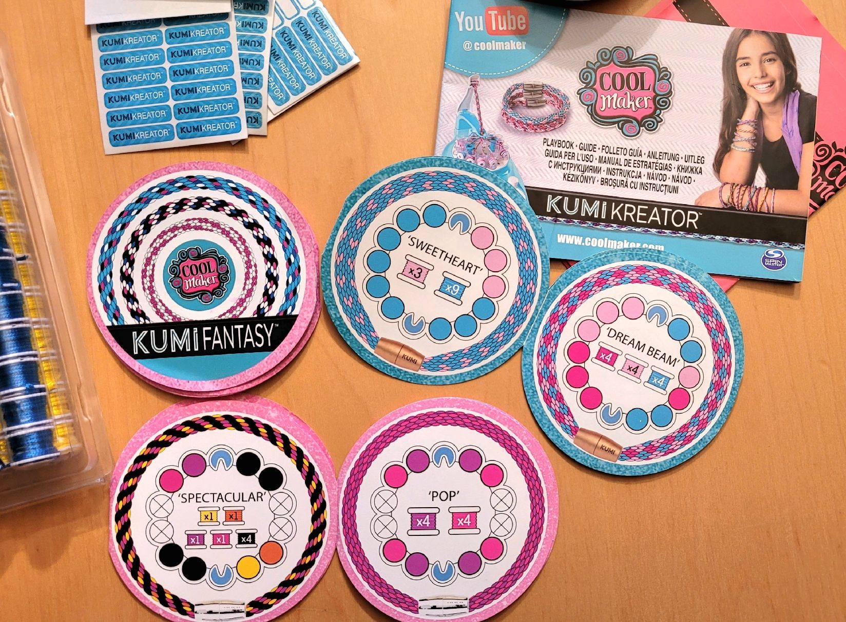 Kit bricolage: Freundschaftsbänder selber machen - KumiKreator - Cool Maker – Usato da Madiswil venduto da Laubfleck 1