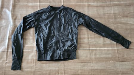 🆕️ SKINS Laufjacke - XS - schwarz