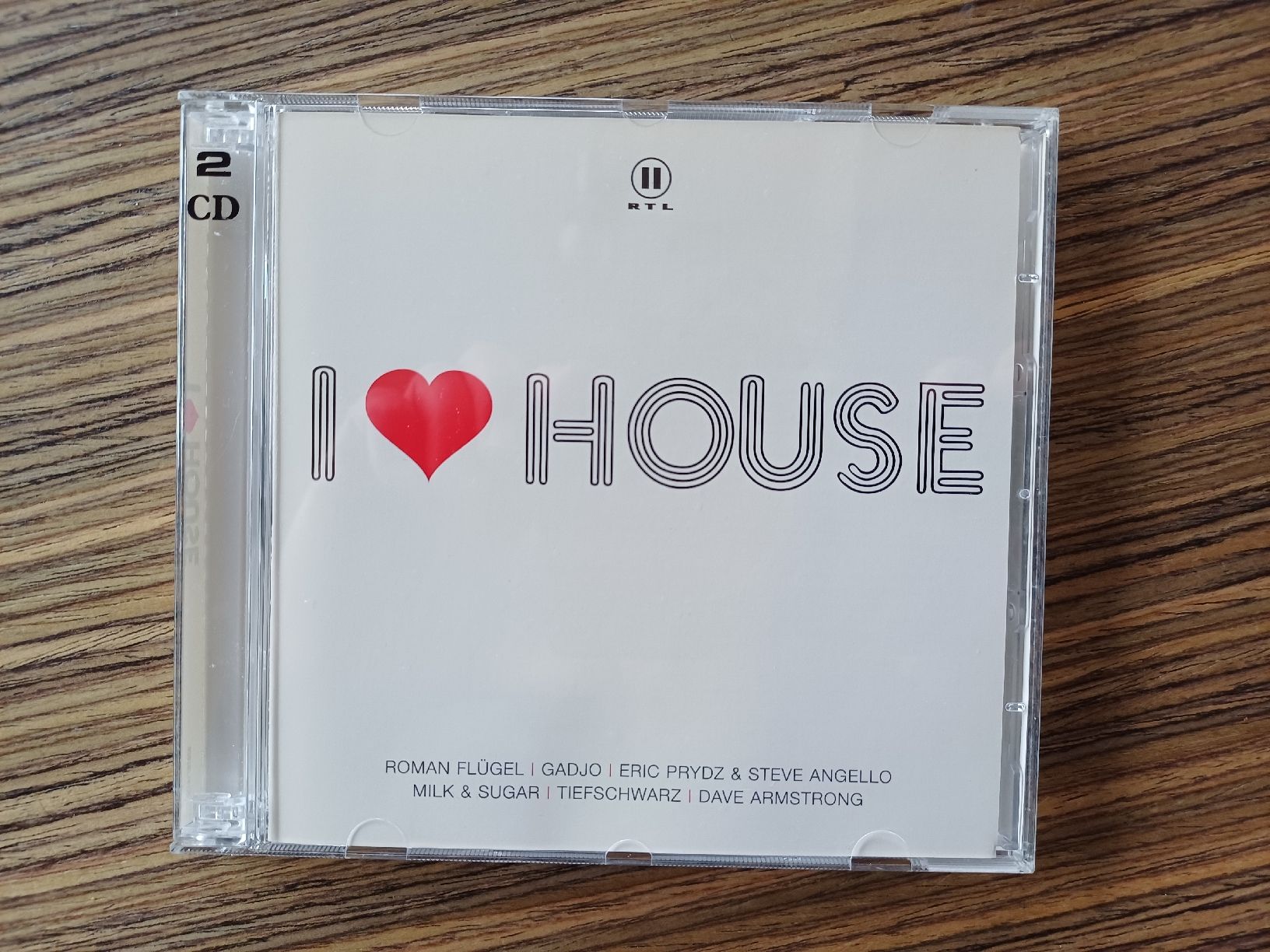 CD: I Love House - Compilation CDx2 – Usato da Begnins venduto da Drastic-Sound 2