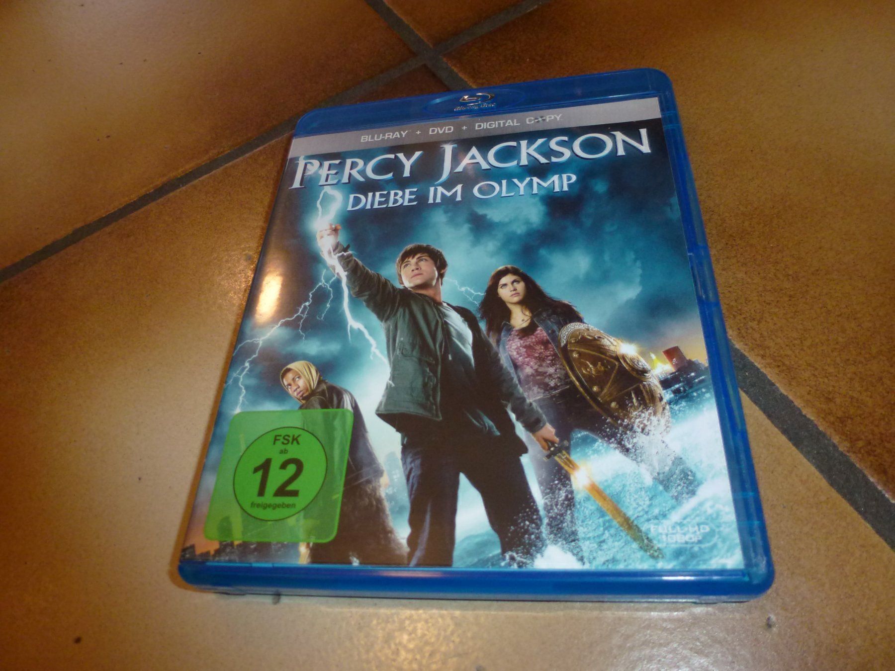 Tutti i DVDs: Percy Jackson - Diebe im Olymp BLU-RAY – Usato da Olten venduto da Disc-Verkauf