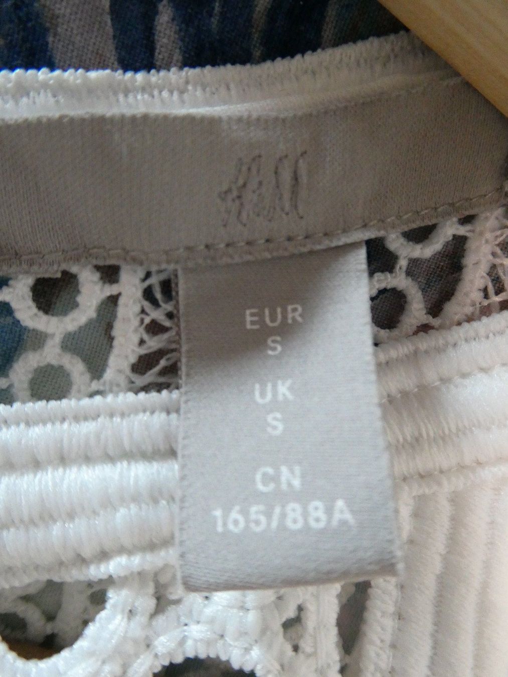H&M Vestiti: Elegantes Kleid, weiss – Nuovo (secondo la descrizione) da Zürich venduto da Jo-Ma 7
