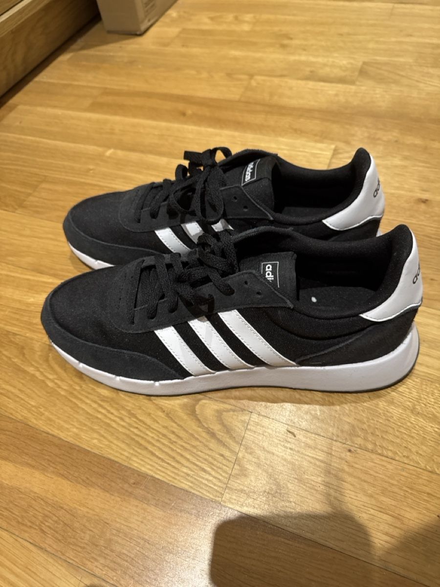 Chaussures hommes: Adidas Schuh – Neuf (Voir description) à Kreuzlingen par eli_qm8d 1