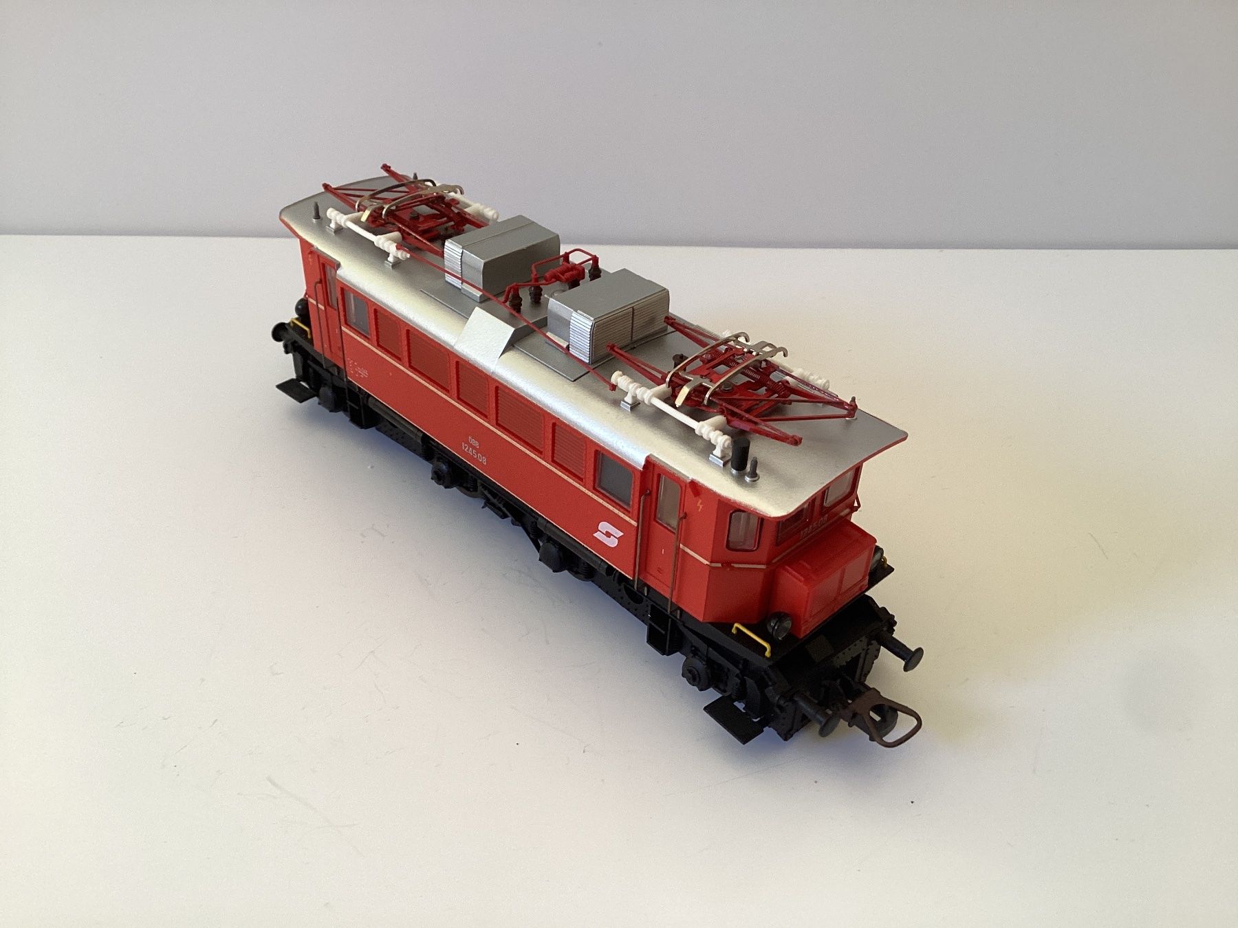 Lima Modellini di ferrovie: Lima 208058 ÖBB 1245.08 H0 1:87 – Usato da Effretikon venduto da simtek_de 1