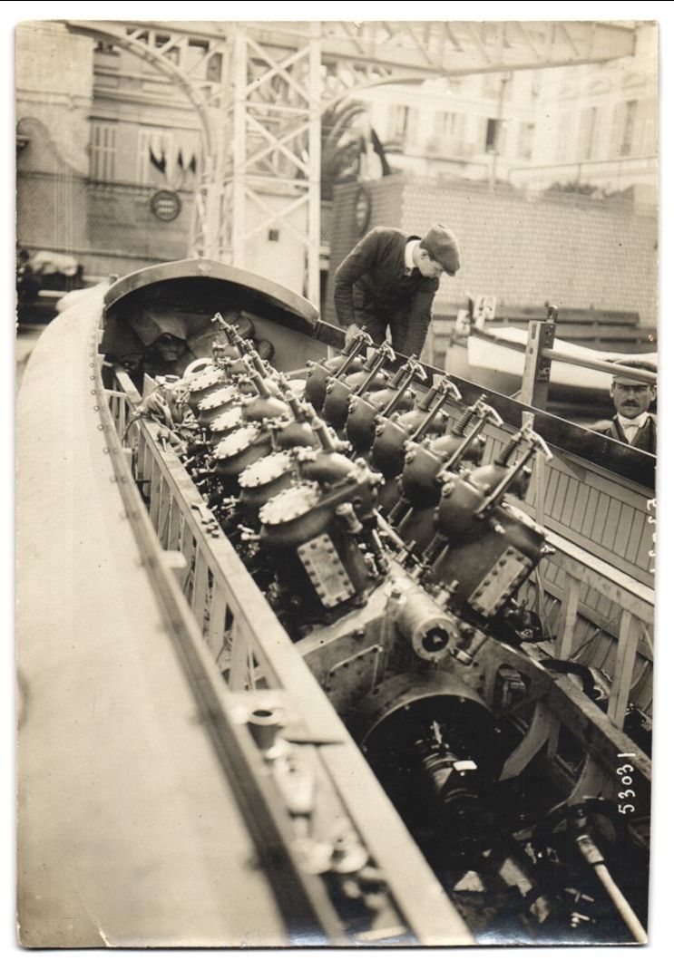 Fotografie &  Plakate: Fotografie M. Branger, Paris, Zeppelin,  – Gebraucht aus Berlin von bartko-reher