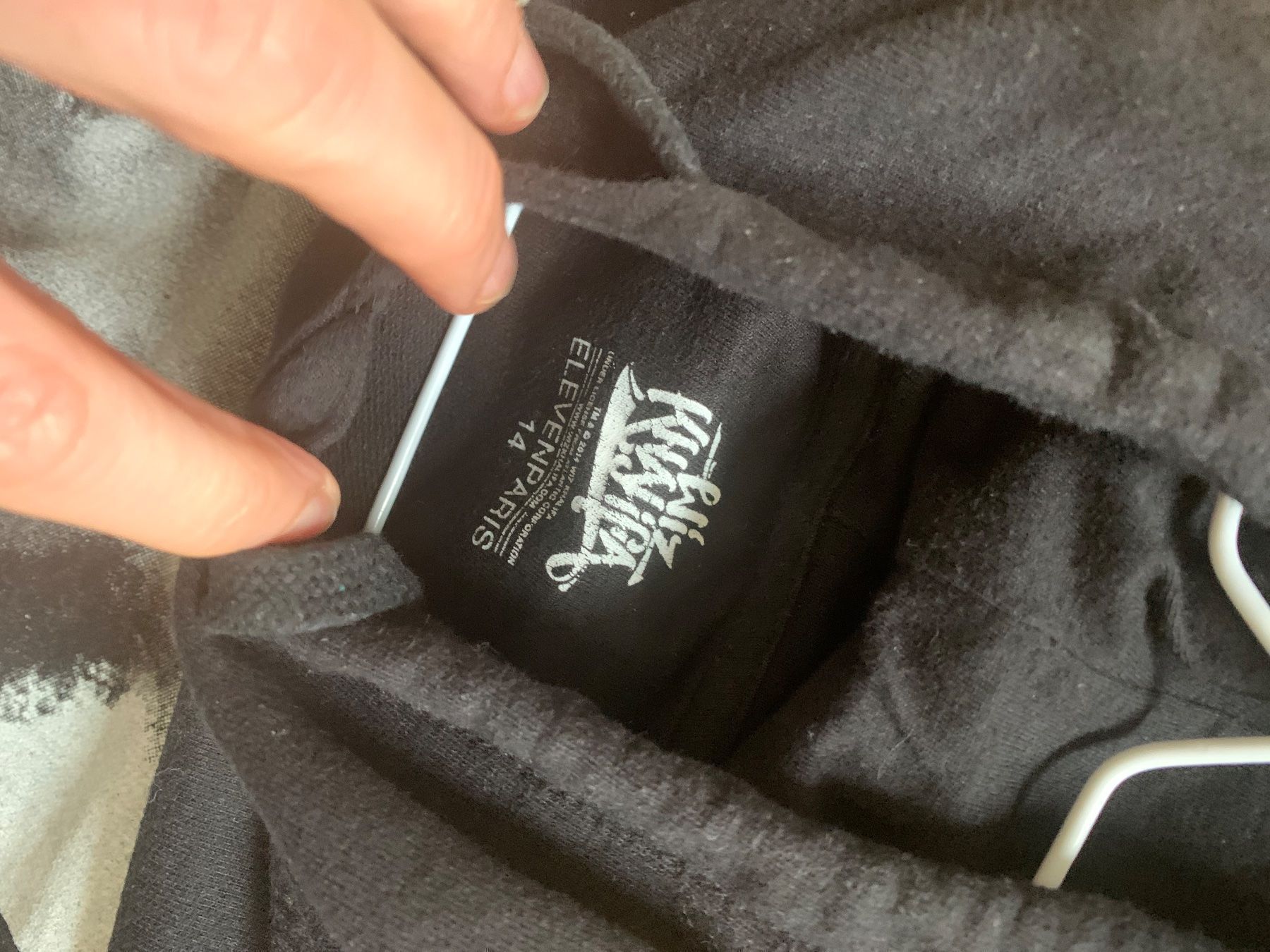 Maglioni & Felpe: Sweater elevenparis 14 ans wiz khalifa – Usato da Küssnacht am Rigi venduto da CALIFRASQUI 1