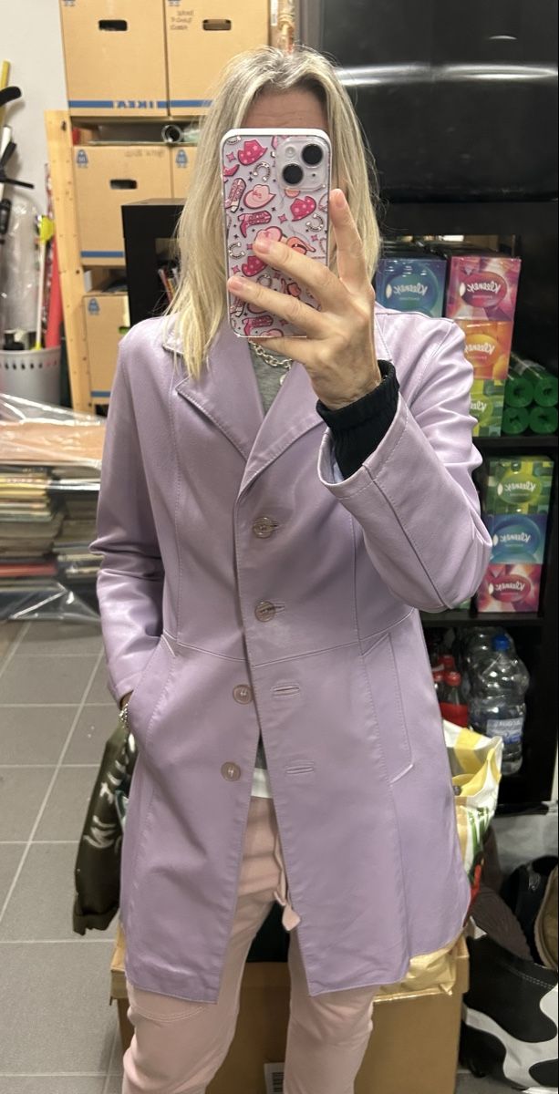 Cappotti: Cappotto in pelle lilla – Usato da Sorengo venduto da at217
