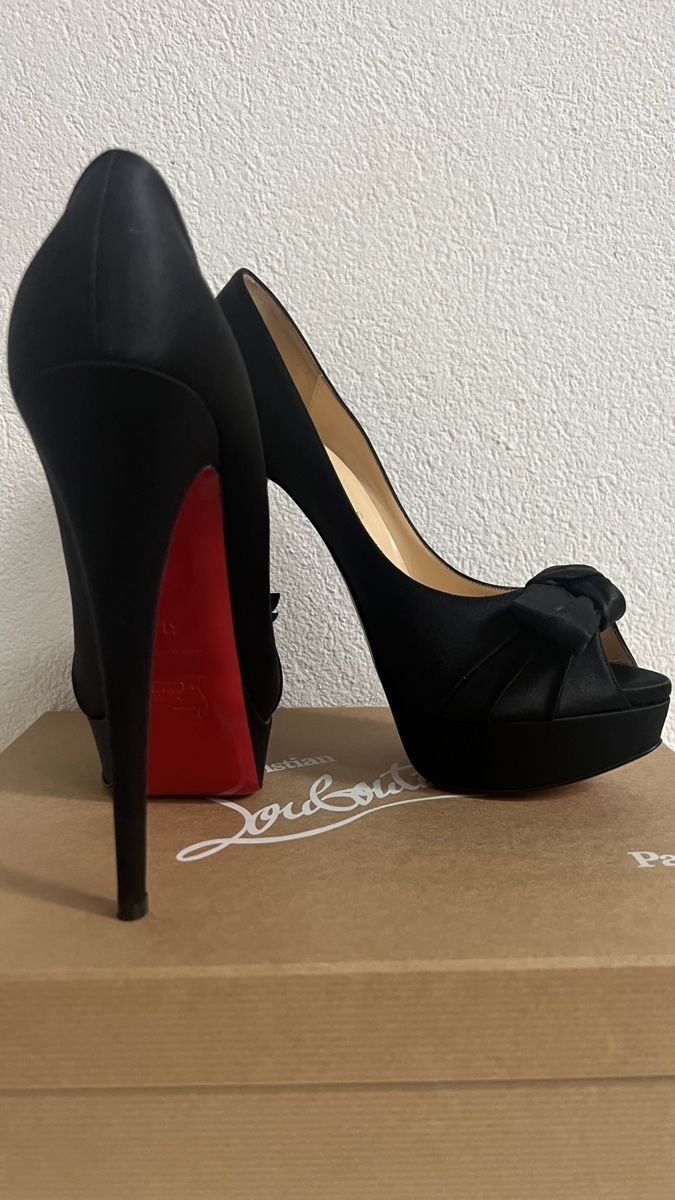 Christian Louboutin Damenschuhe: Christian Louboutin – Neu und originalverpackt aus Uetikon am See von jan_bx6p 1