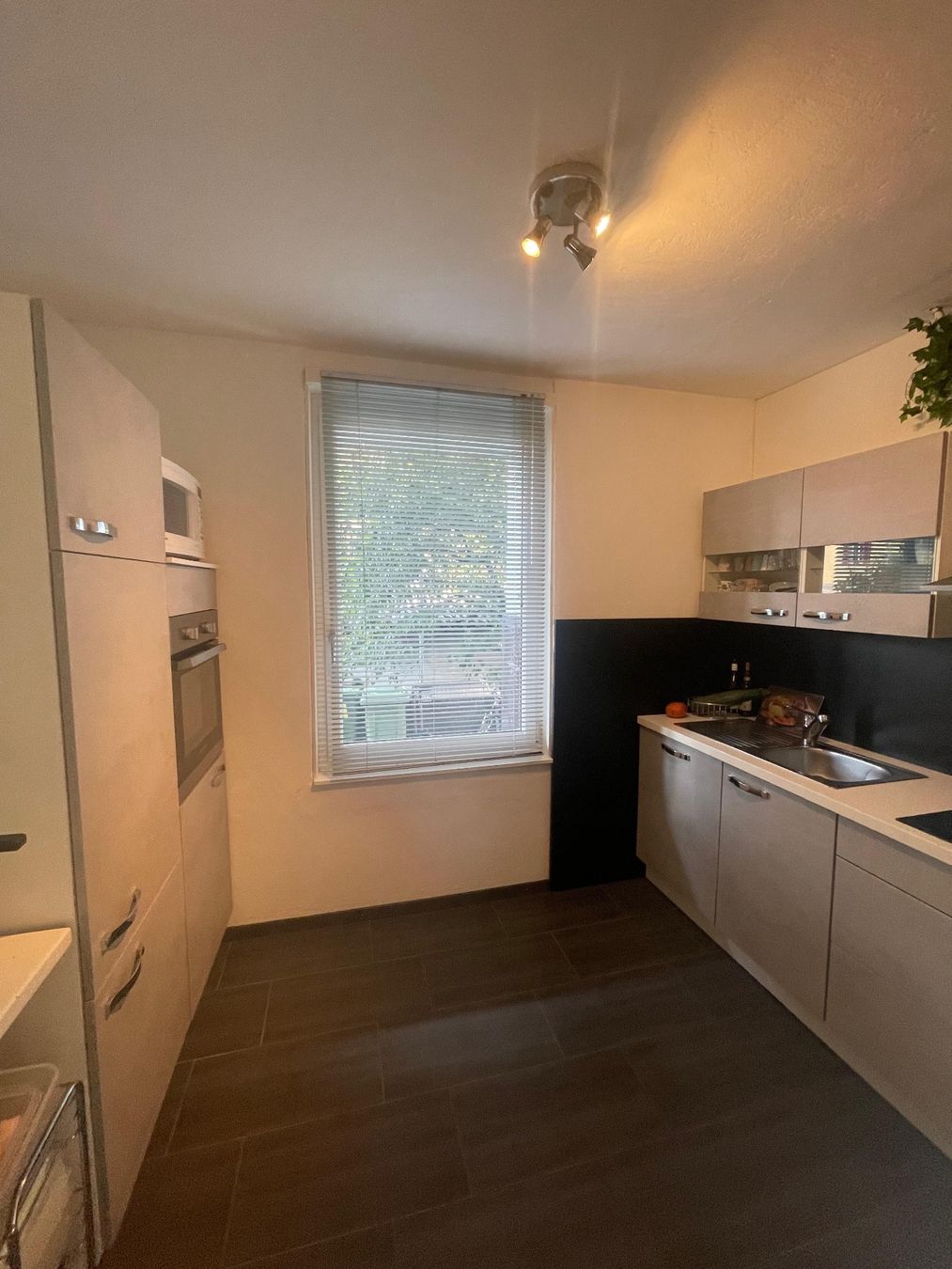 Cucine complete: Cuisine complète d'occasion - déjà démonté – Usato da Biel/Bienne venduto da Kush85