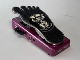 WahWah Pedal Snarling Dogs