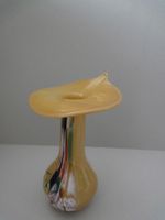 Schöne farbige Glasvase - Handarbeit