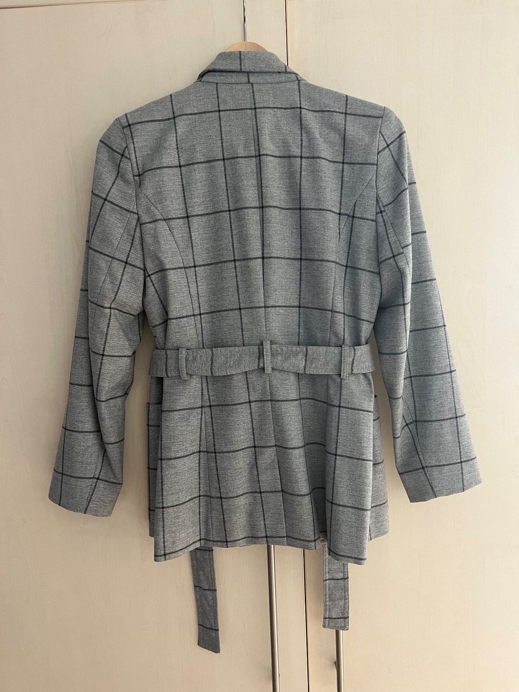 Jacken: Blazer river island xs/s – Gebraucht aus Forel (Lavaux) von julie13 4