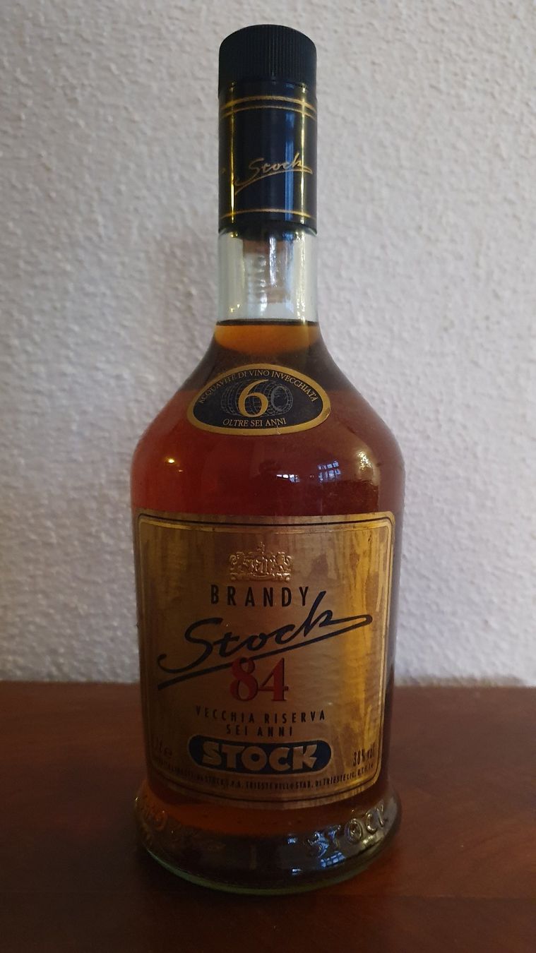 Spiritueux: Vecchia Riserva Brandy – Neuf avec emballage d'origine à Küssnacht am Rigi par Tgoessi
