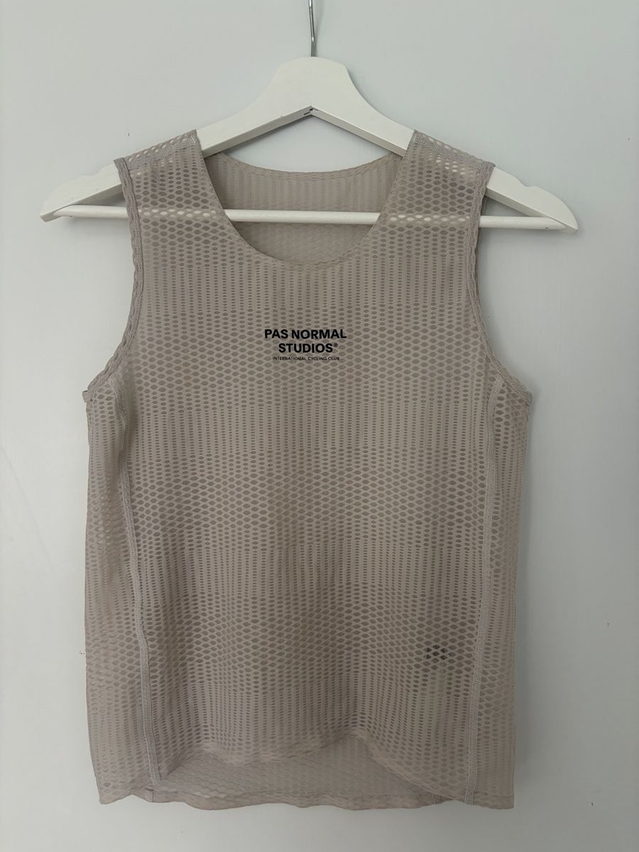 Pas Normal Studios Leibchen & Hosen: Pas Normal Studio Mechanism Pro Baselayer – Gebraucht aus Zürich von yidan.fischer