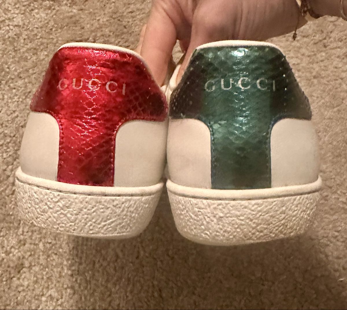 Gucci Scarpe da donna: Gucci - Ace Damen-Sneaker mit Biene – Usato da Luzern venduto da nat_b6wh 2