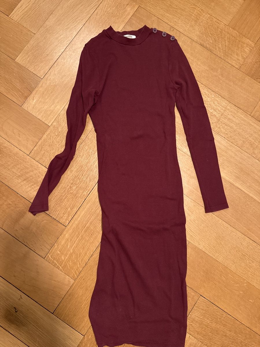 Vestiti: Pull&Bear Midikleid Grösse M, Herbstkleid, weinrot – Usato da Basel venduto da ana_rr8w