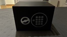Coffre-fort avec serrure a code 