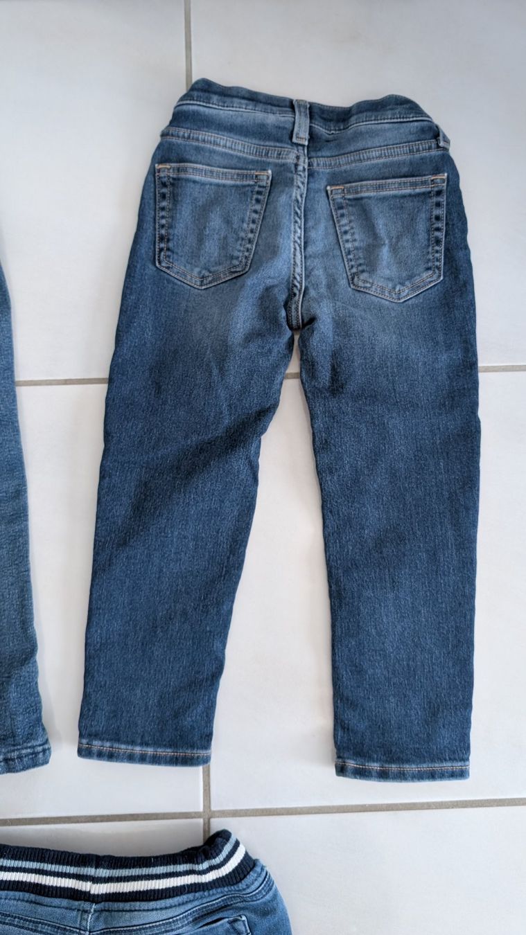 Kleiderpakete & -sets: Hosen - Grosse 110/116 – Gebraucht aus Oberwil-Lieli von meipa3000 5