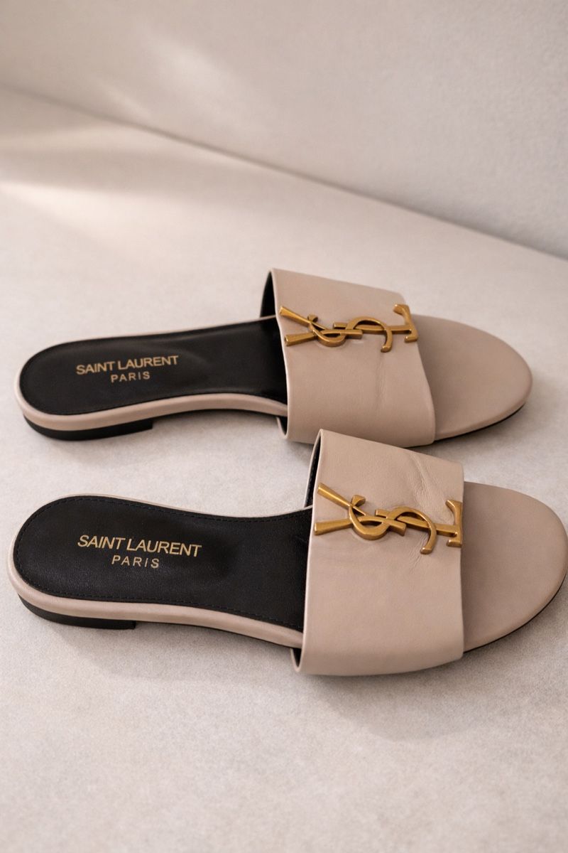 Scarpe da donna: YSL SLIDES BEIGE – Nuovo (secondo la descrizione) da Kloten venduto da lene2907