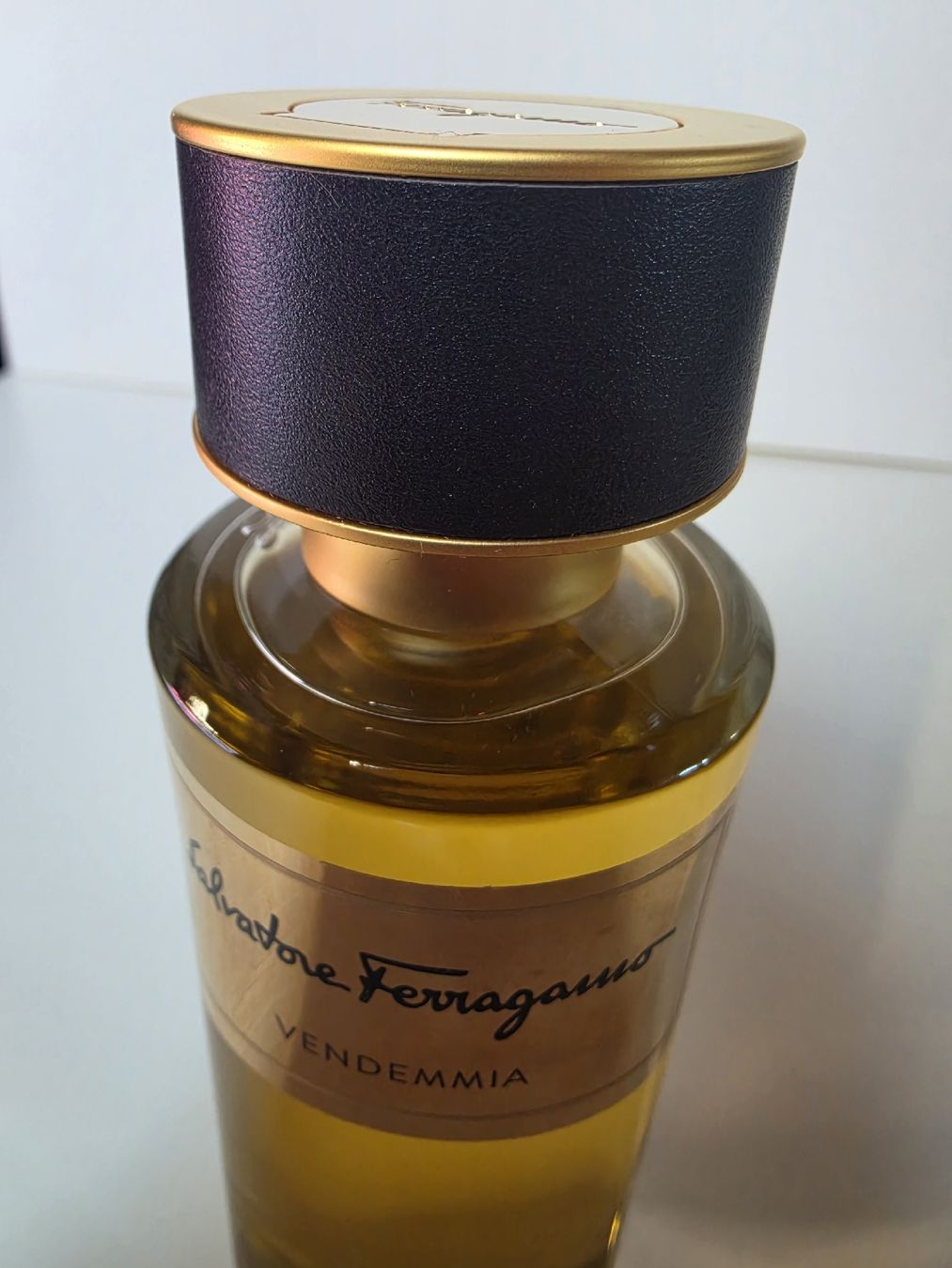 Salvatore Ferragamo Profumi & Eau de Toilette: Salvatore Ferragamo Vendemmia Eau de Parfum 100ml – Nuovo (secondo la descrizione) da St. Ursen venduto da kat_g8z5 1