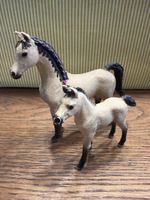 Schleich Pferd mit Fohlen 3