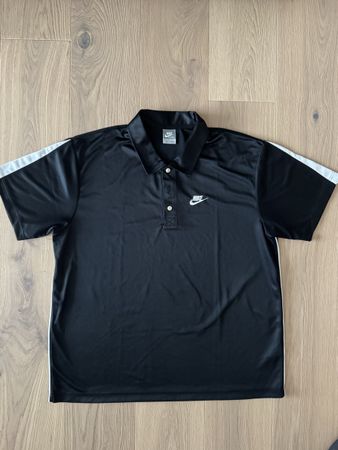 Nike T-Shirt