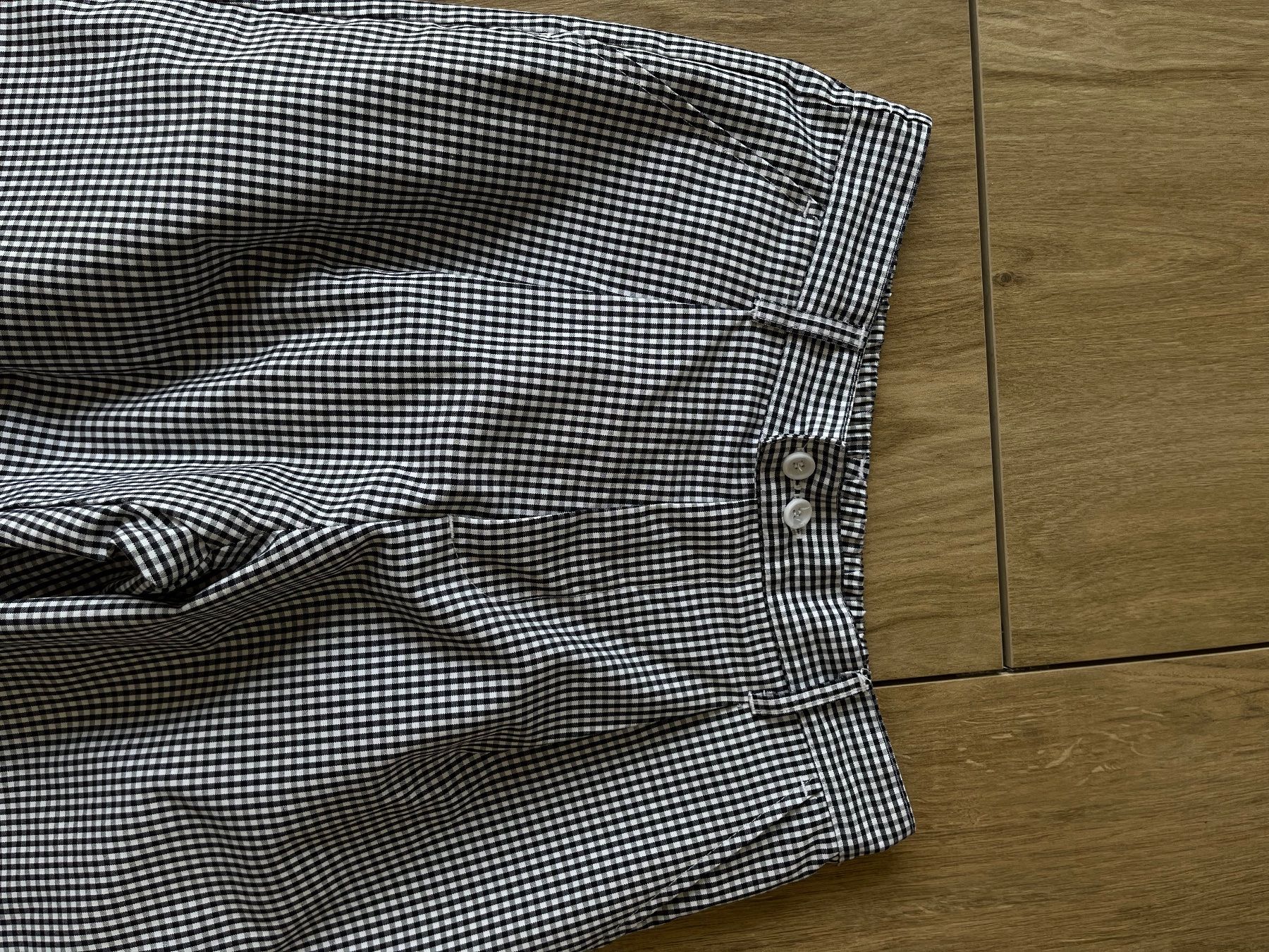 Pantaloni: oversized Hosen kariert – Usato da Zuzwil SG venduto da dieschnellemichelle 2