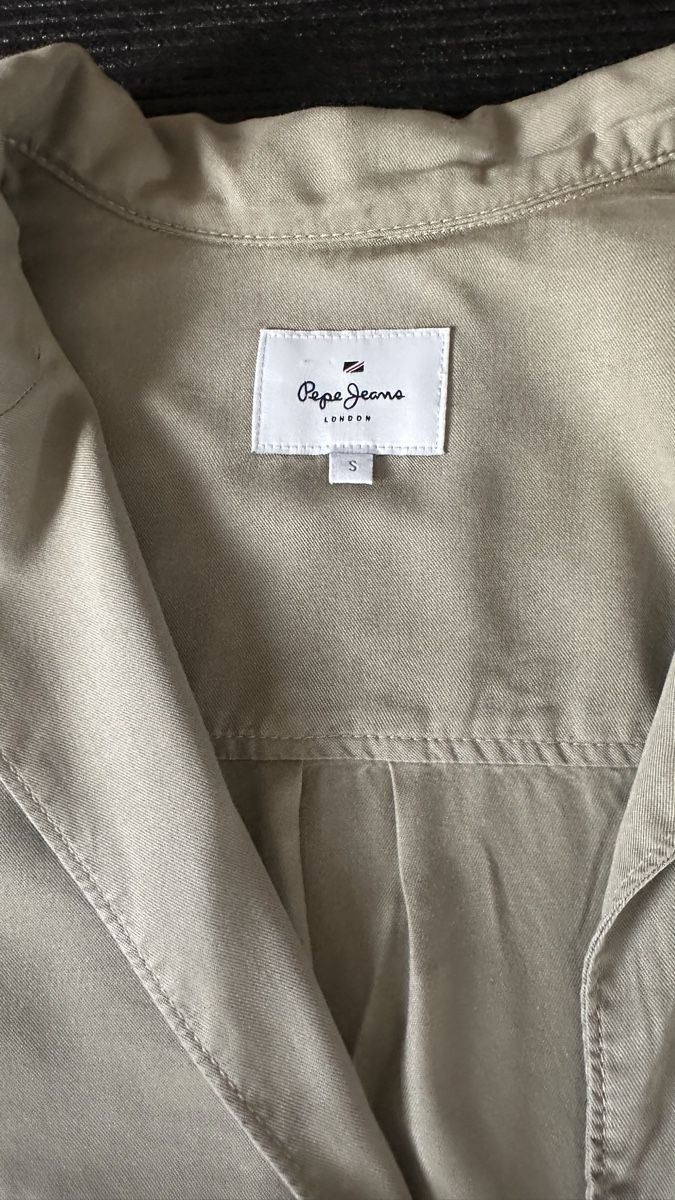 Pepe Jeans Robes: Robe Pepe Jeans, coton taille S beige  – Neuf (Voir description) à Vuippens par ale_6gkb 4